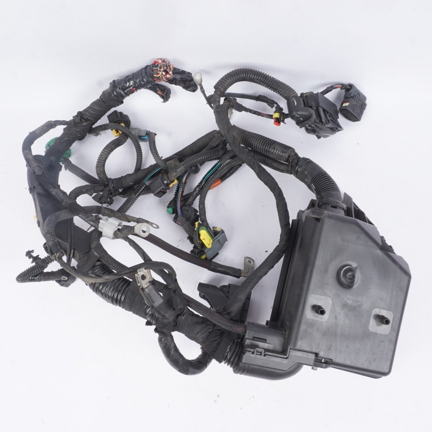 12-17 Fiat 500 Front Fuse Relay Box Under Hood W/ Harness OEM