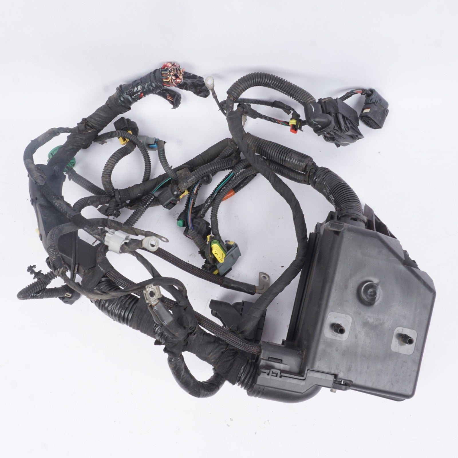 12-17 Fiat 500 Front Fuse Relay Box Under Hood W/ Harness OEM
