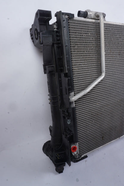 11 - 13 Mercedes W207 E550 E400 Engine Water Cooling A/C Condenser Radiator OEM