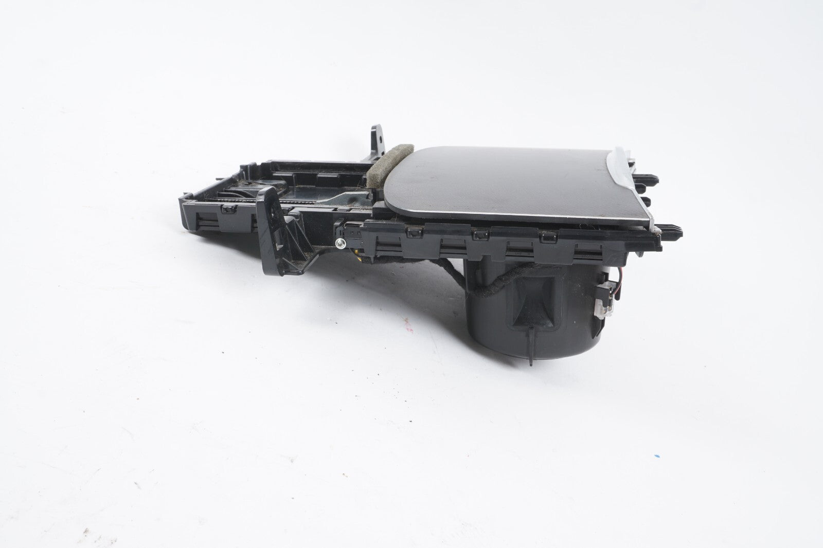 17 - 19 Alfa Romeo Giulia FRONT CENTER CONSOLE STORAGE DUAL CUP HOLDER  OEM
