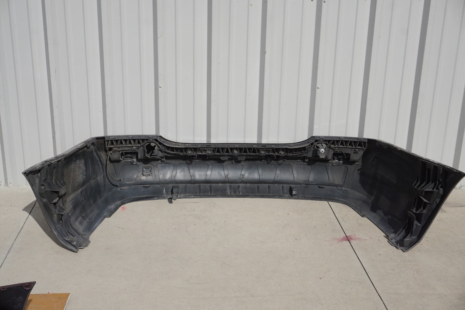 10-13 Mercedes W221 S400 S550 Rear Bumper Cover Assembly GRAY OEM