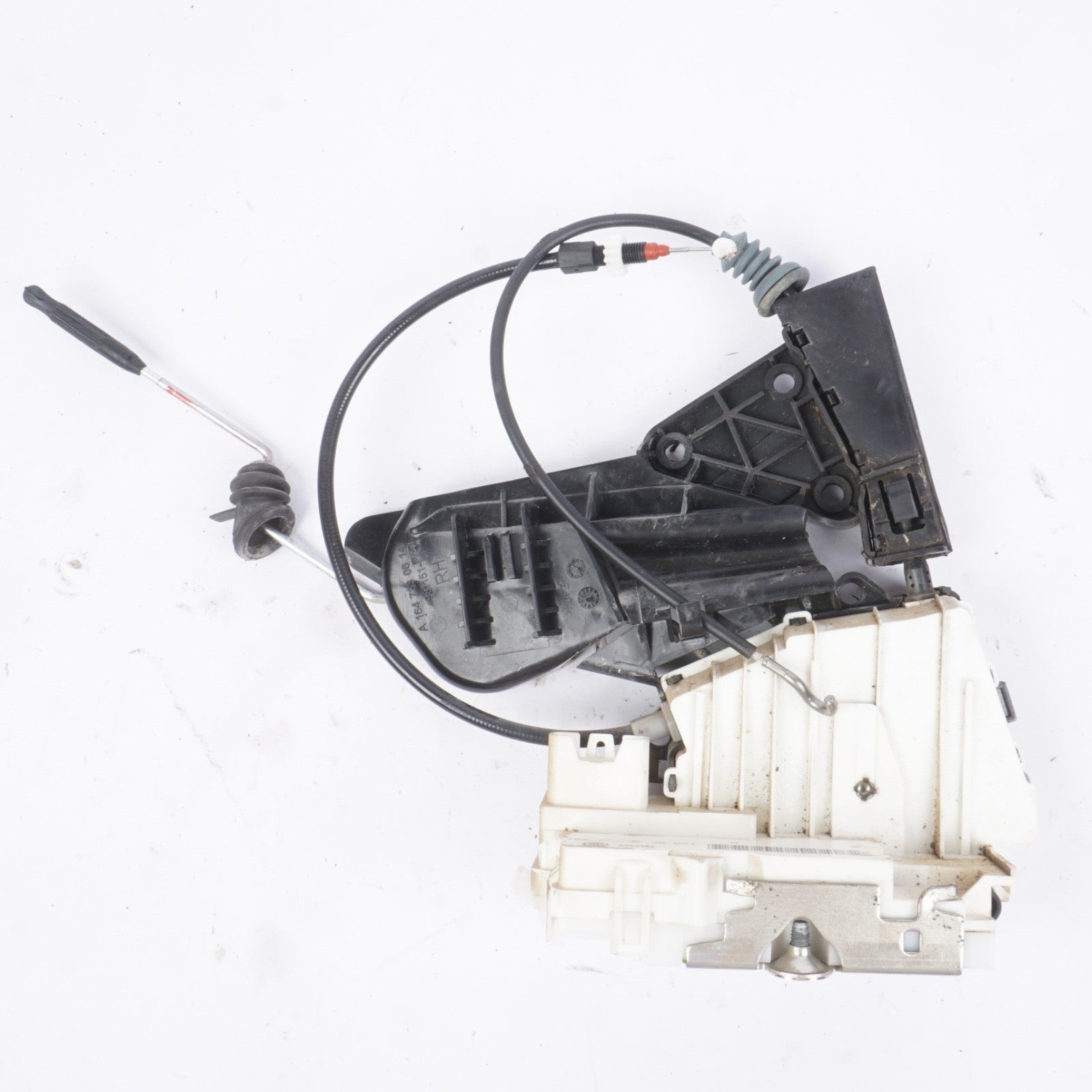 06-13 Mercedes GL450 R350 ML350 Right OEM Passenger Door Lock Latch Actuator