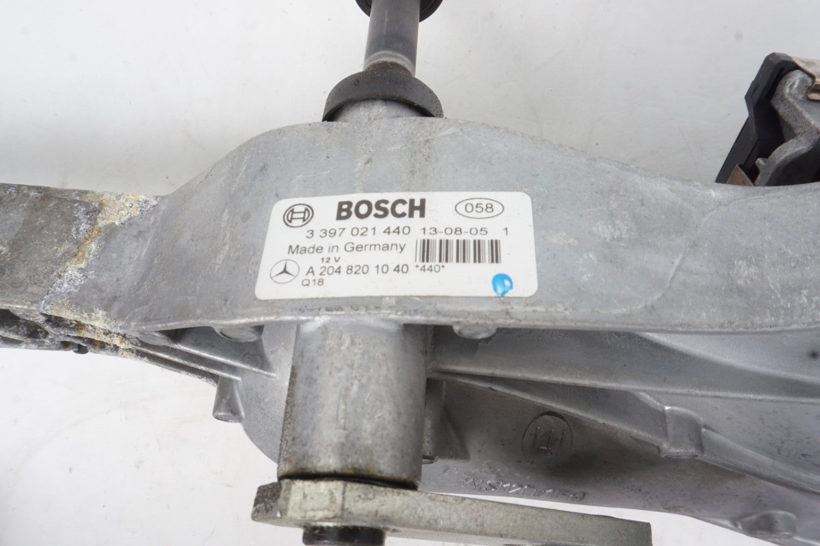 2012 - 2014 Mercedes C250 C300 Windshield Wiper Arm Motor Linkage OEM