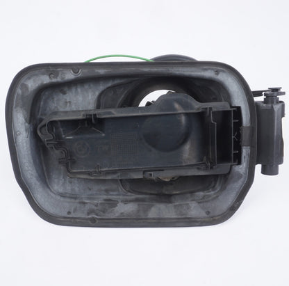 2014-2018 BMW 640I XDRIVE - GAS / FUEL Filler DOOR Bracket 7228213