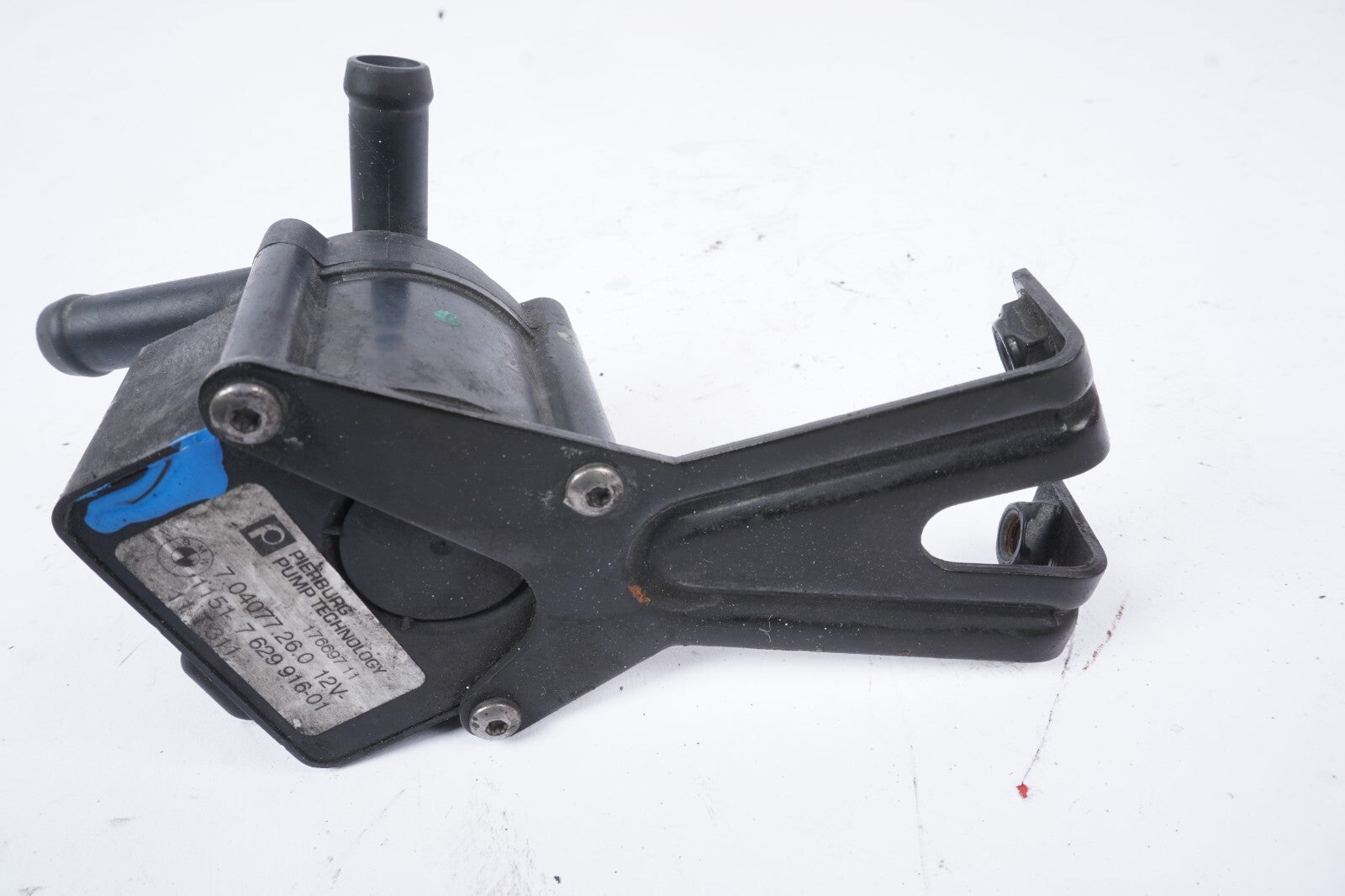 2012-2018 BMW 650I 550i 750i Auxiliary Water Pump 11517629916 OEM