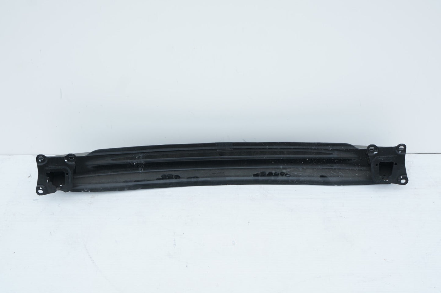 2012 - 2016 VOLKSWAGEN EOS REAR BUMPER REINFORCEMENT OEM