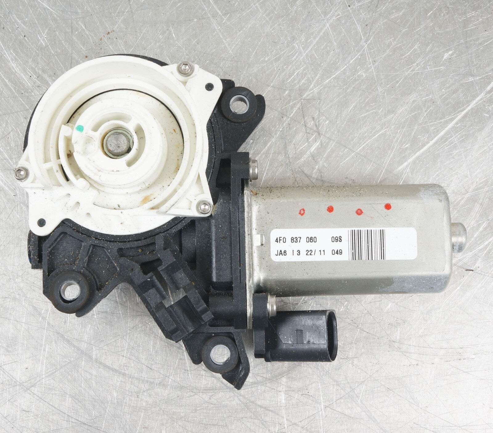 2011-2018 AUDI A6 A7 A8 A8L FRONT / REAR RIGHT SIDE DOOR CLOSE ASSIST MOTOR OEM