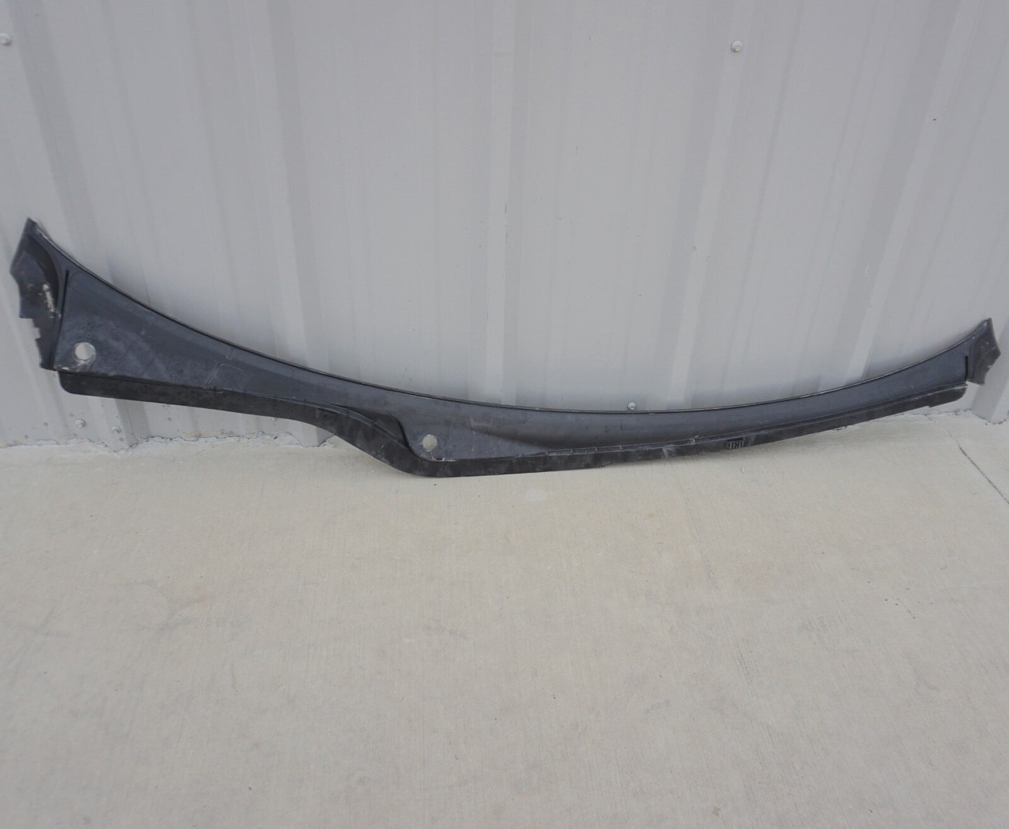 2012-2014 2016-2018 AUDI A7 QUATTRO - RAIN TRAY / Water Deflector 4G8819403F
