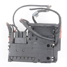 2008 - 2017 Mercedes W207 E350 Fuse Relay Box Junction Terminal Connector OEM