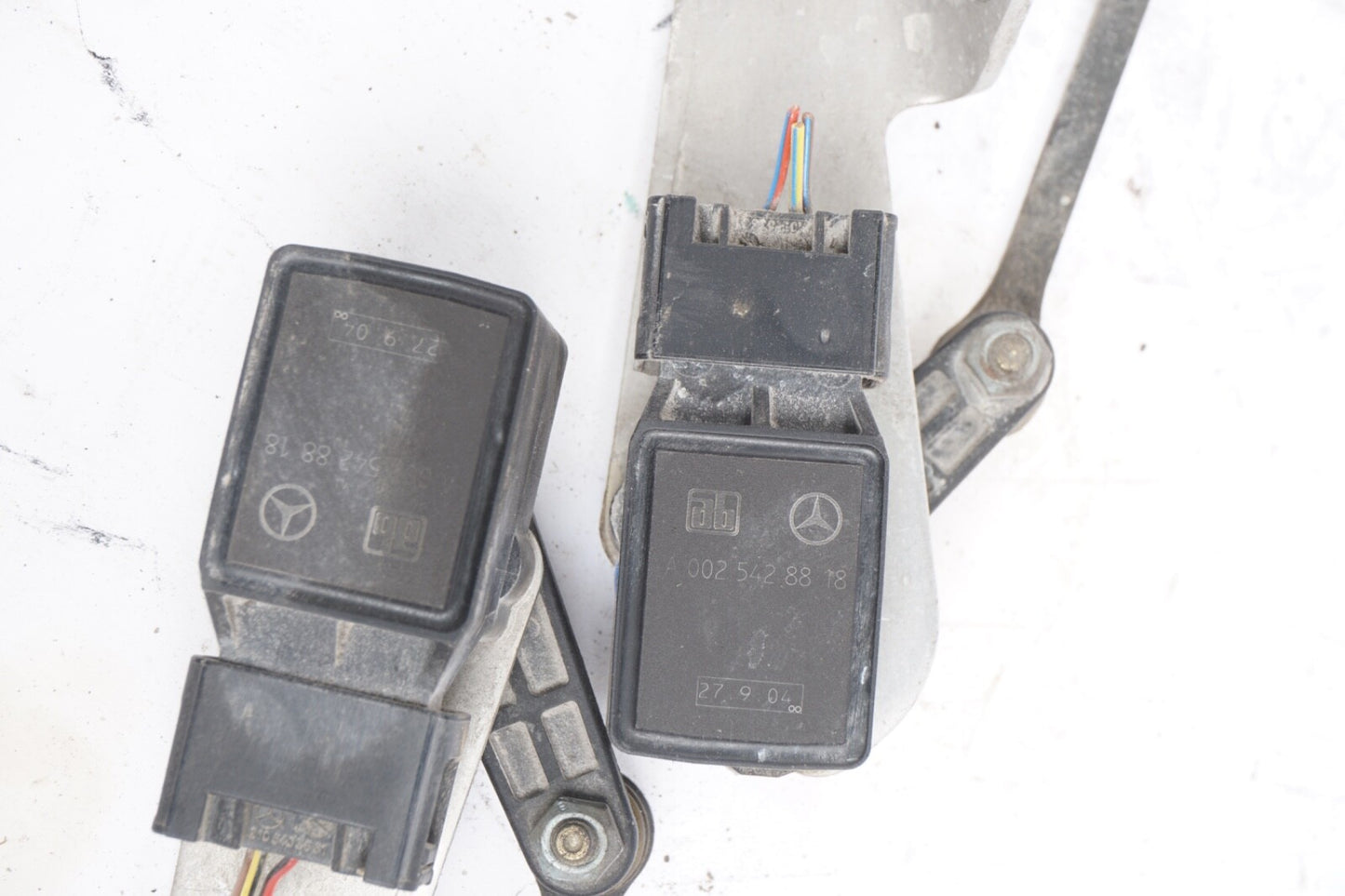 03-12 Mercedes R230 SL55 SL500 Rear Suspension Level Sensor Link Rod Set OEM 