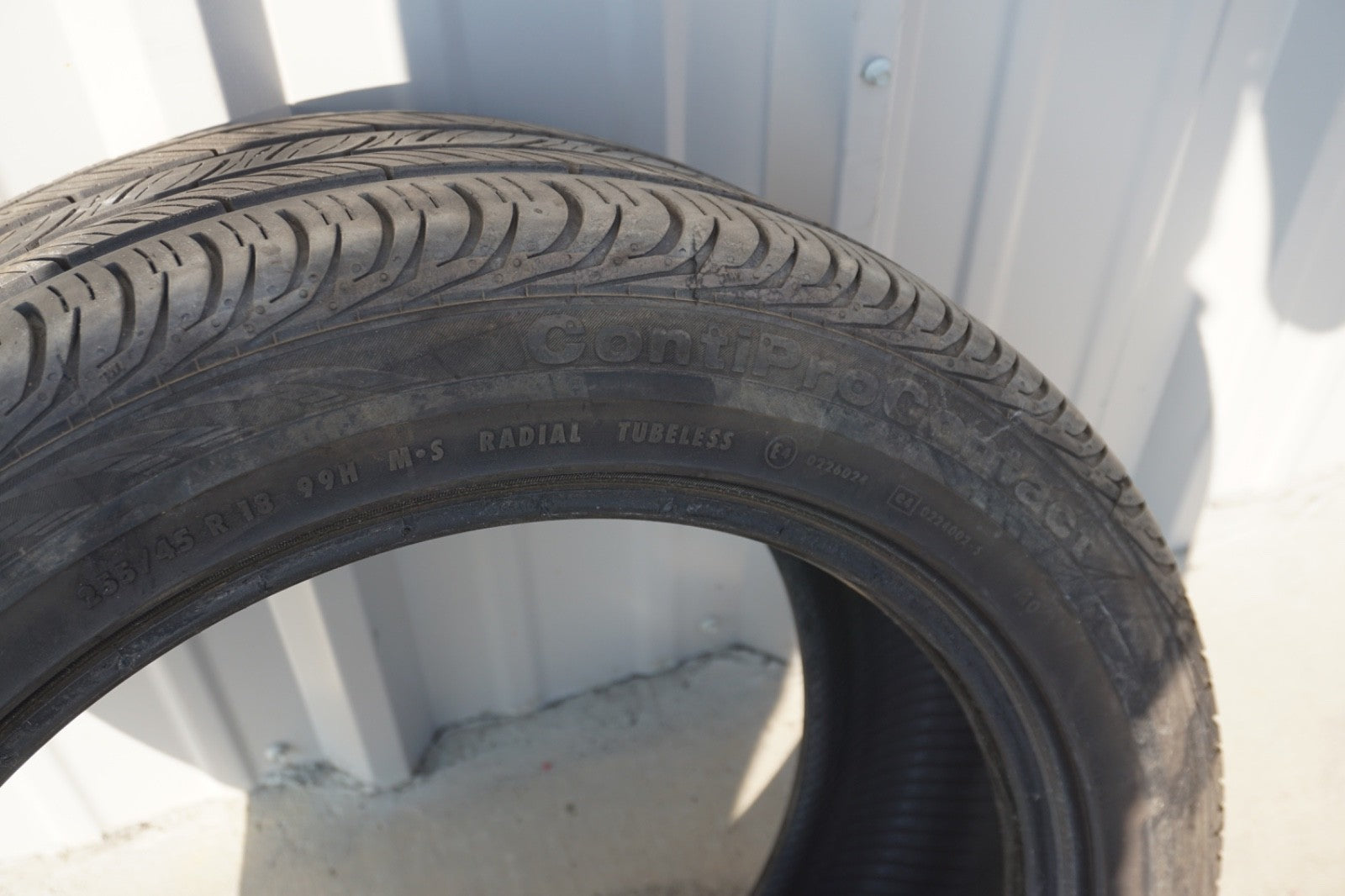 Continental Conti Pro Contact 255/45R18 99H Tire (QTY 1) 6/32