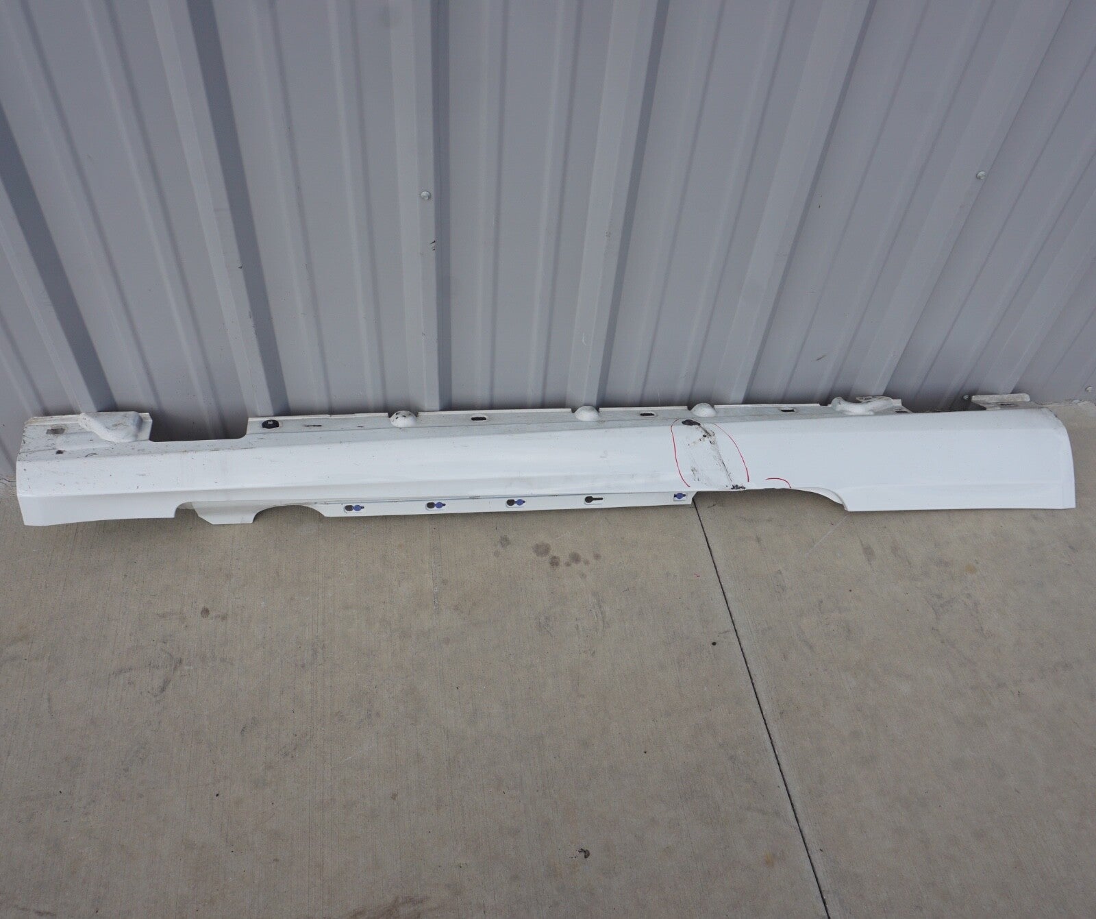 11-17 Mercedes W207 E350 Convertible Base Right Side Rocker Panel Side Skirt OEM