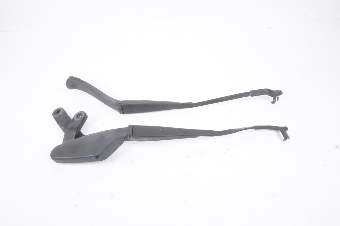 2010 - 2013 Mercedes E350 Coupe Left And Right Front Windshield Wiper Arm OEM