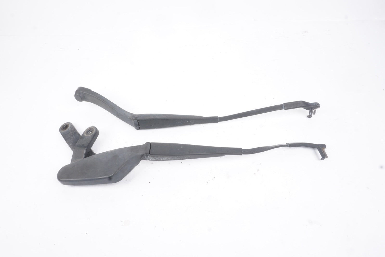 2010 - 2013 Mercedes E350 Coupe Left And Right Front Windshield Wiper Arm OEM