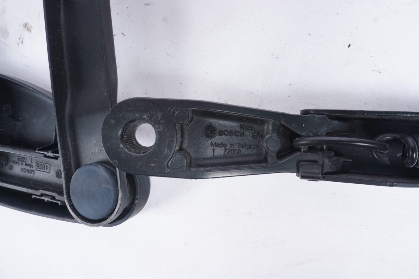 03-12 Mercedes R230 SL500 SL550 Front Windshield Wiper Arm Left & Right OEM