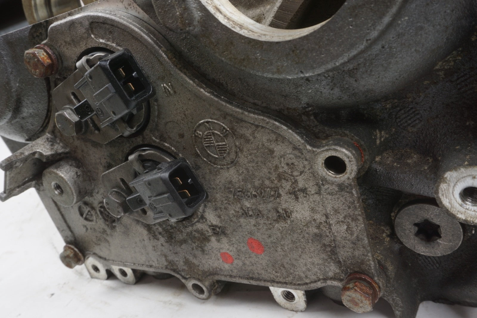 08-17 BMW F12 650i 750i 550i X6 N63 4.4L V8 Engine Cylinder Head Right Side OEM