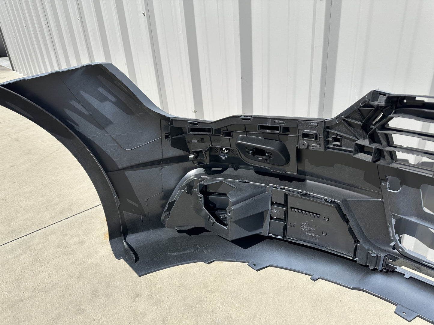 2017 AUDI A7 FRONT BUMPER COVER OEM 4G8807437