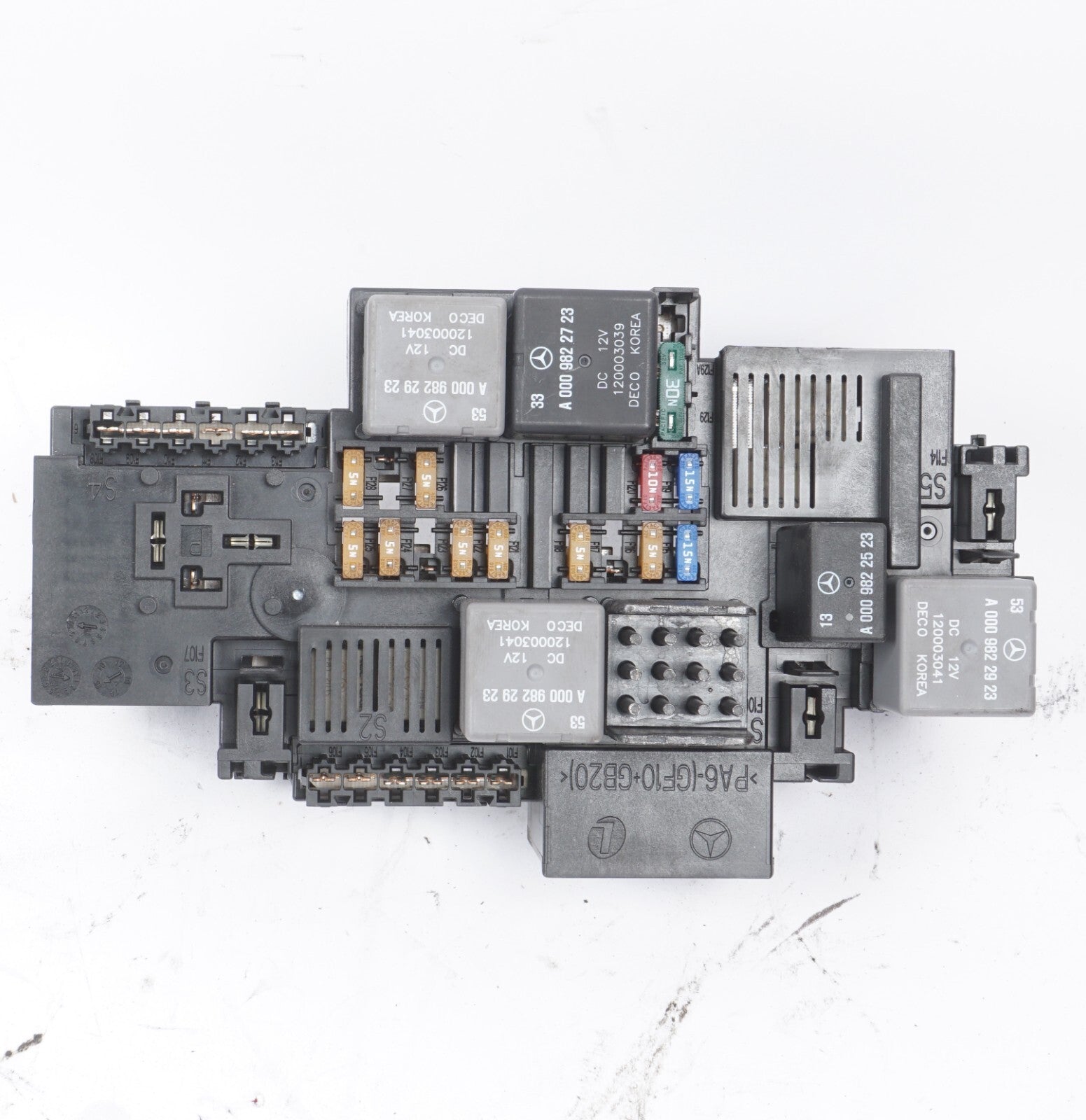 14-17 Mercedes S550 W222 Relay Fuse Box 2229063302  OEM