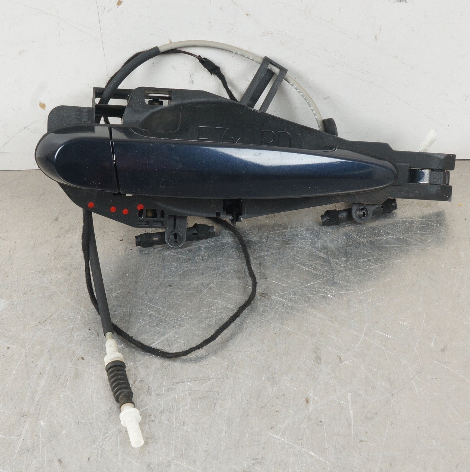 07-13 BMW E70 X5 REAR RIGHT PASSENGER SIDE EXTERIOR DOOR HANDLE 082322
