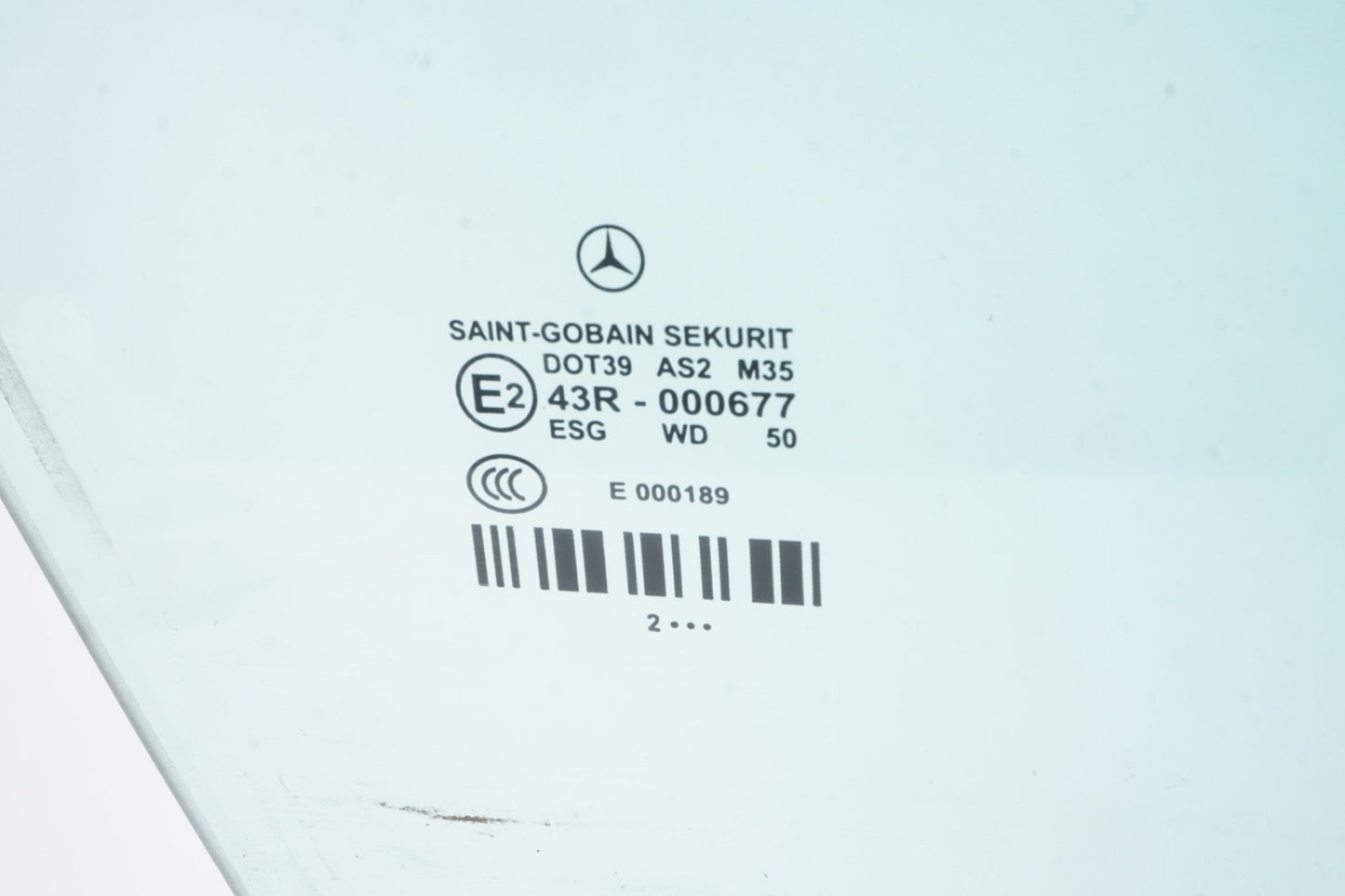 10-16 Mercedes E350 E550 W212 OEM Front Right Side Door Window Glass