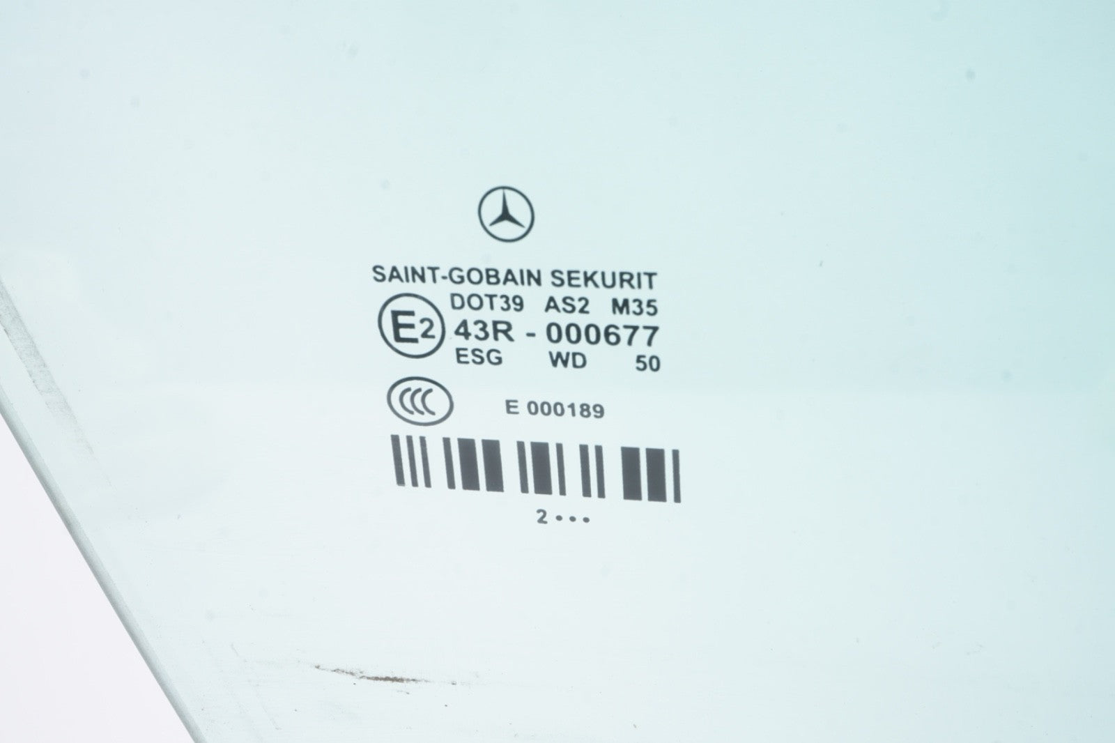 10-16 Mercedes E350 E550 W212 OEM Front Right Side Door Window Glass