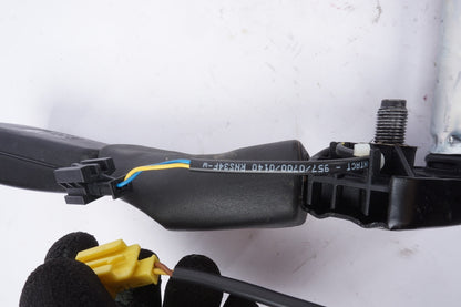 2014 - 2020 MERCEDES S550 S600 FRONT RIGHT SEAT BELT PRETENSIONER 2228601969