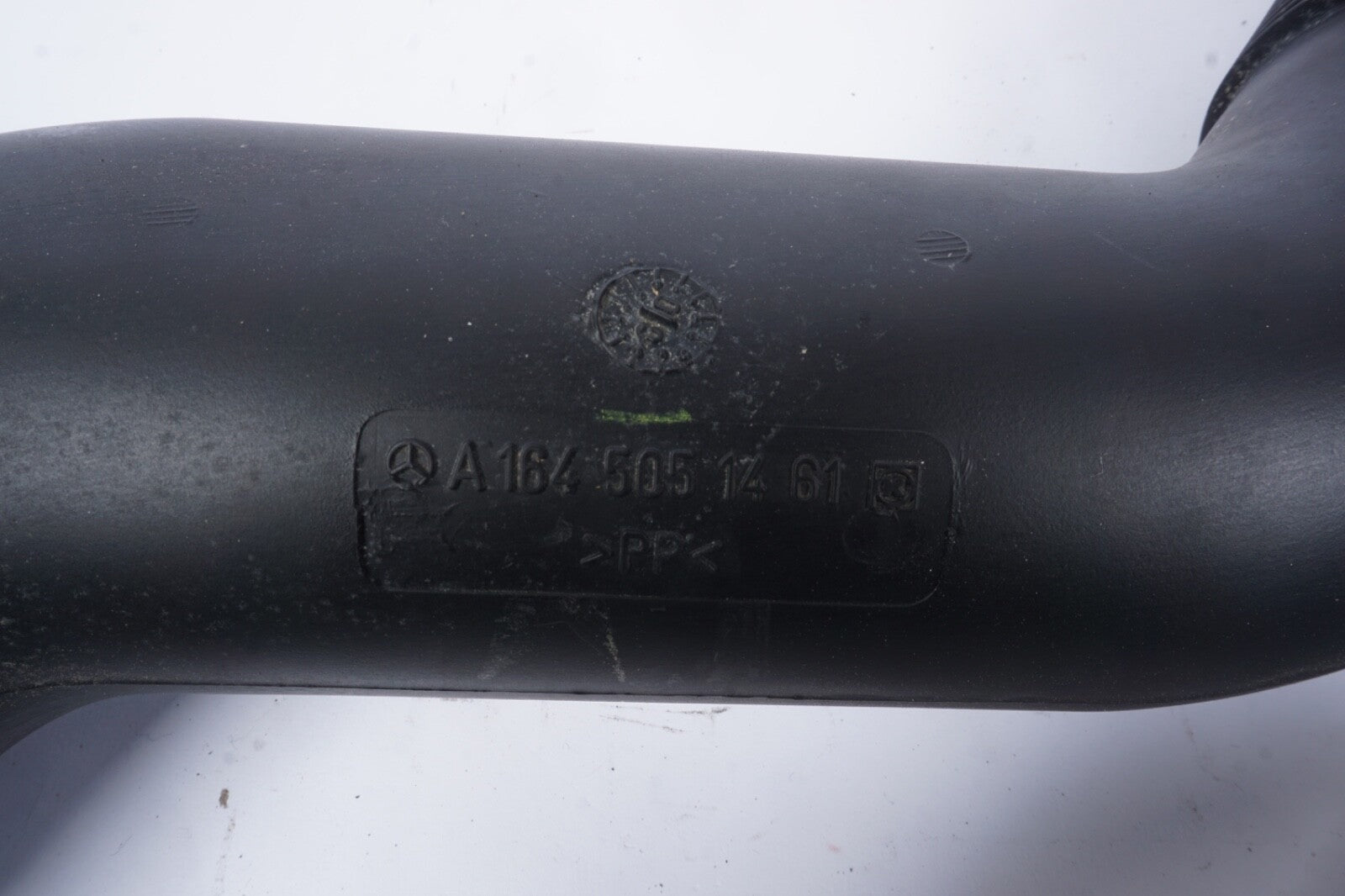 06-12 Mercedes X164 GL450 ML350 ML550 GL550 Air Intake Duct Pipe Pair OEM