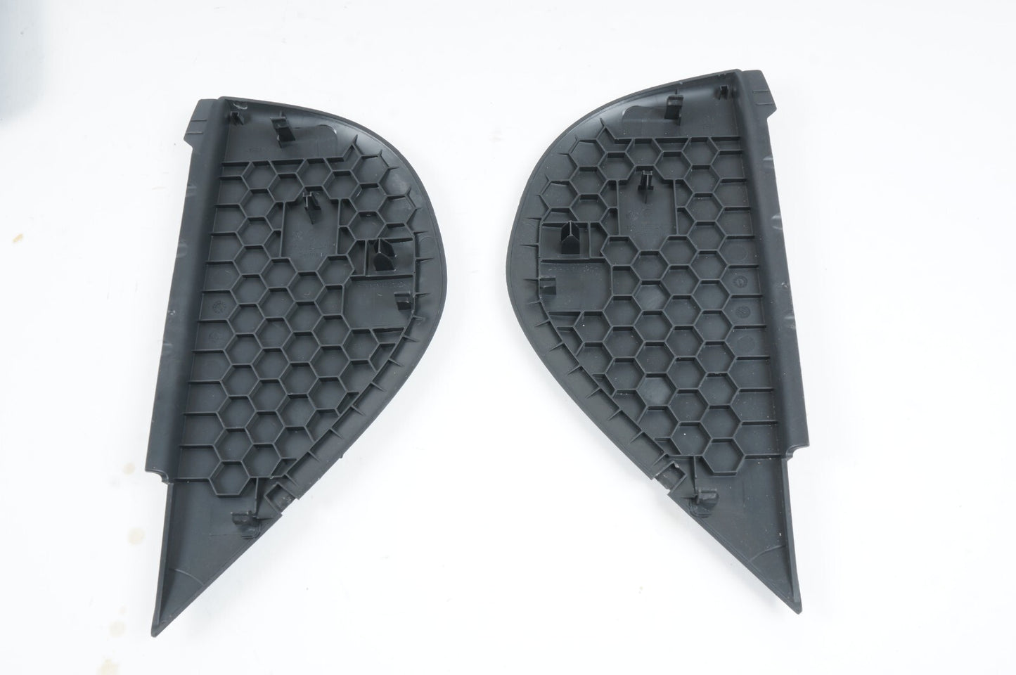 2007 - 2016 VOLKSWAGEN EOS DASH END CAP COVER TRIM LEFT & RIGHT  OEM