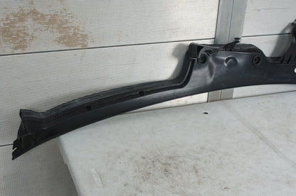 2007 - 2013 MERCEDES S550 W221 WINDSHIELD COWL PANEL WATER DRIP COVER OEM