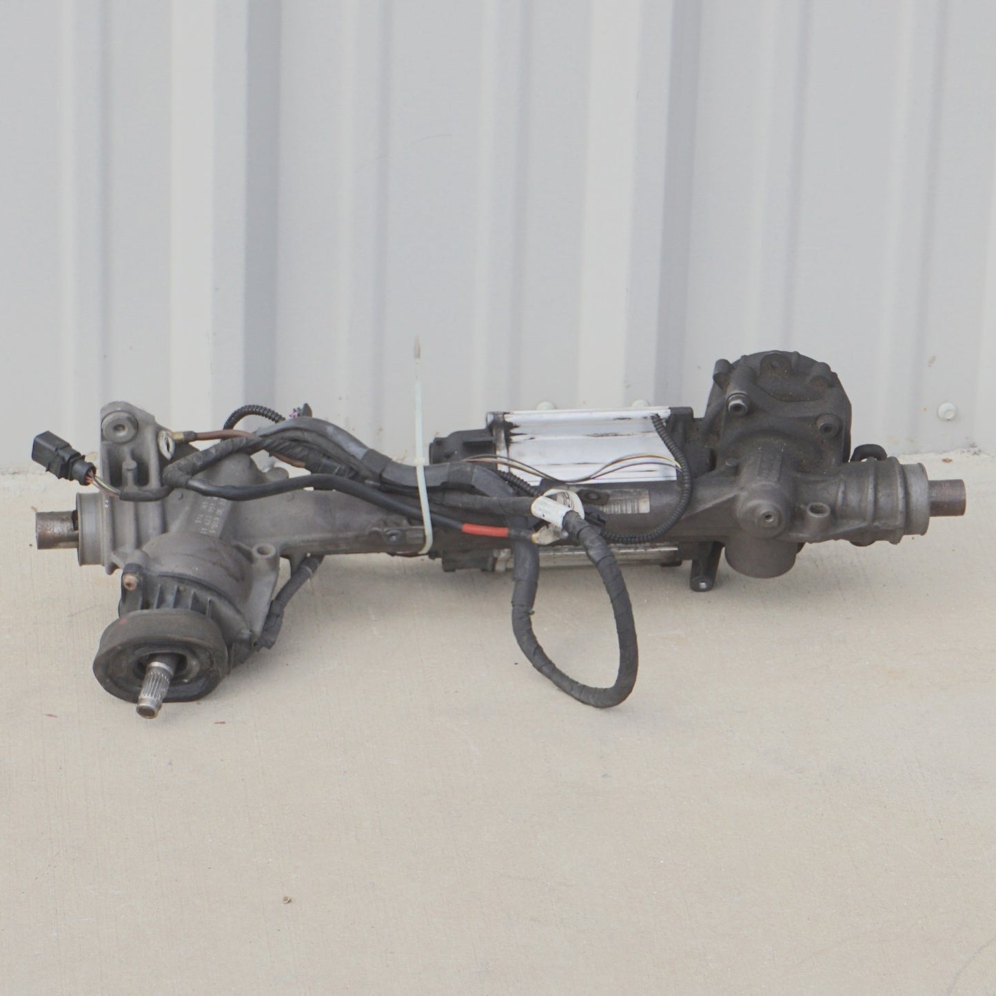 12-22 Volkswagen Passat Power Steering Rack 561423051M OEM