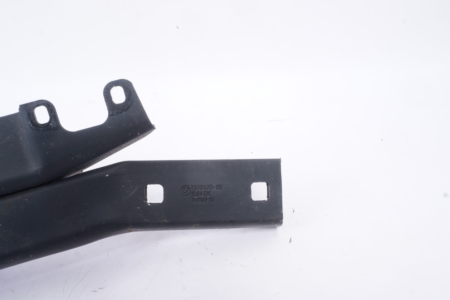 12-19 BMW F12 650i 640i M6 Upper Radiator Core Support Tie Bar 7267356 OEM