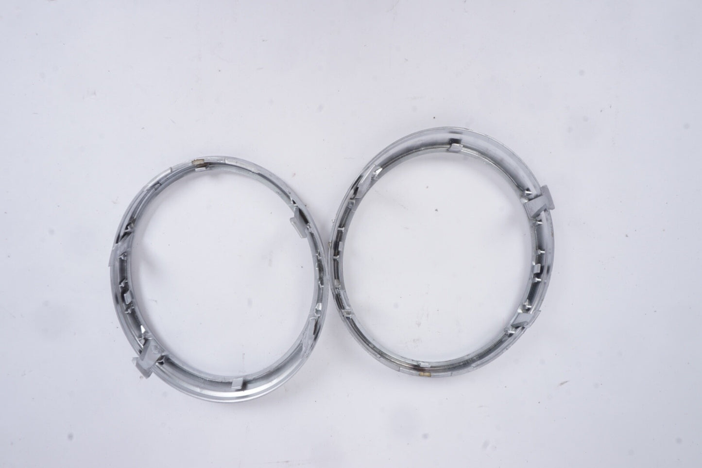 06-12 Mercedes W164 ML350 ML63 GL450 Dash AC Air Vent  Bezel Pair