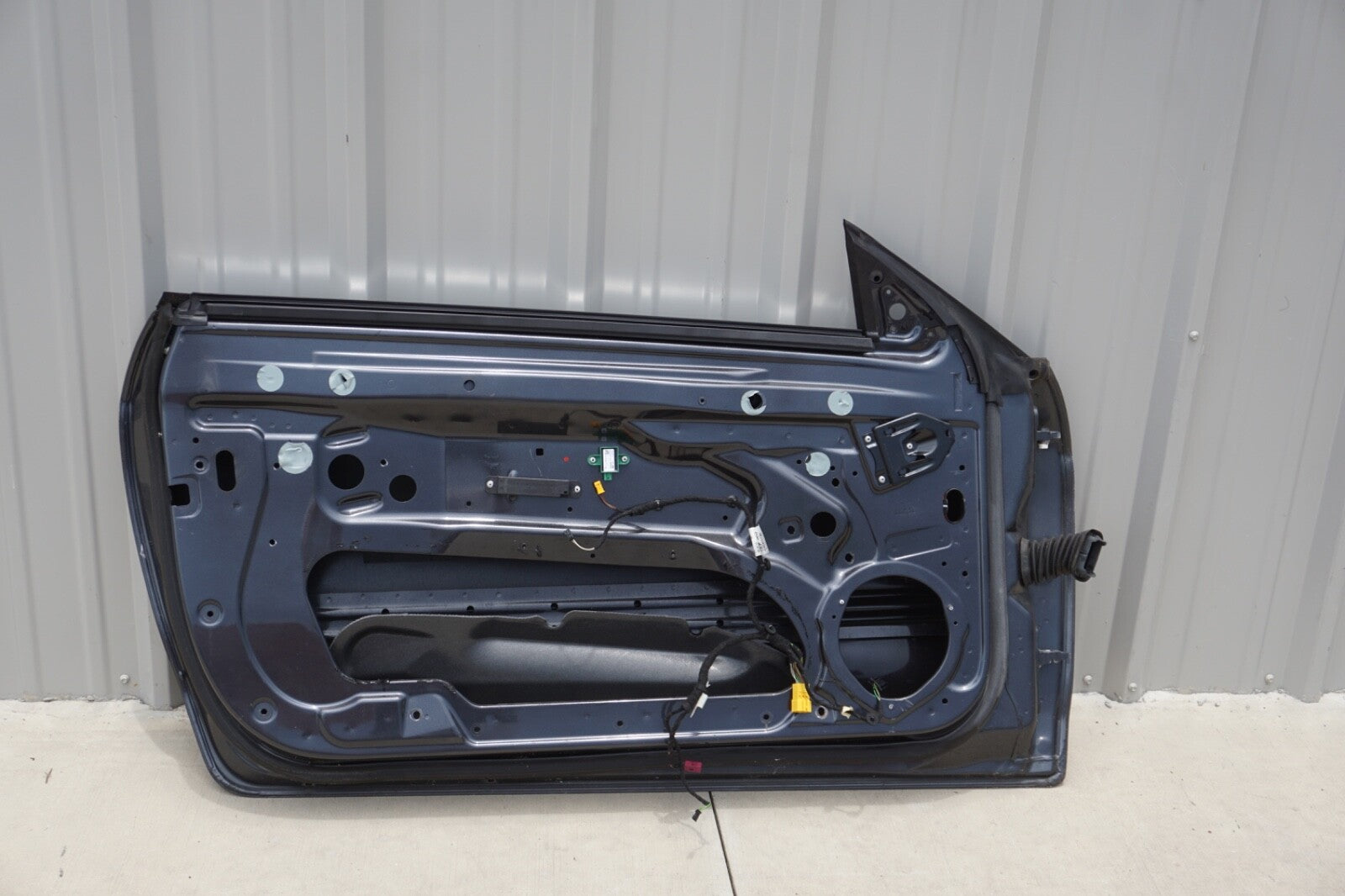 2010-2017 MERCEDES E350 E550 W207 COUPE CONVERTIBLE DRIVER LEFT DOOR SHELL