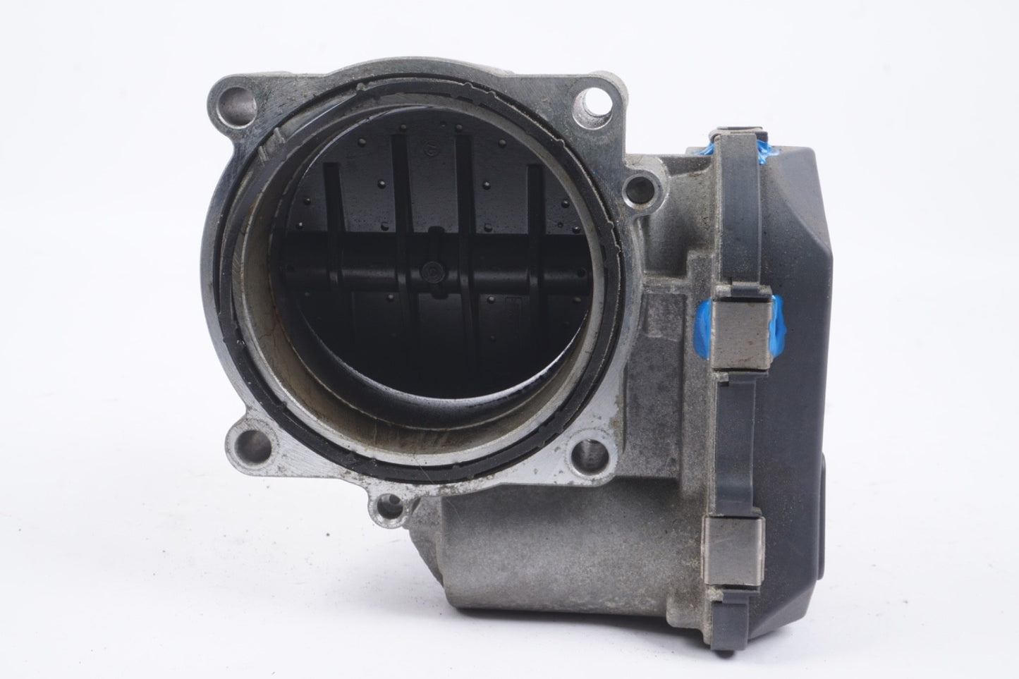 2007 - 2011 BMW 328i Engine Throttle Body 7556118, 7536002, 7537502 OEM
