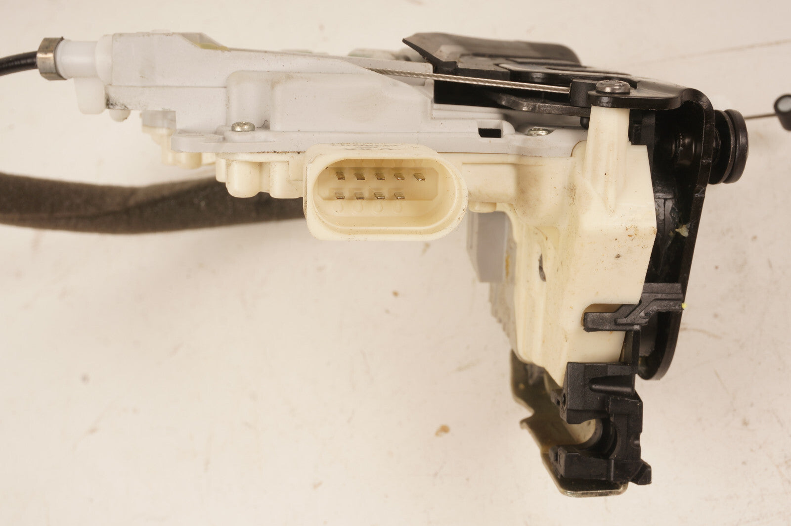 12-17 AUDI 4G A7 REAR RIGHT PASSENGER SIDE DOOR LOCK LATCH ACTUATOR  OEM