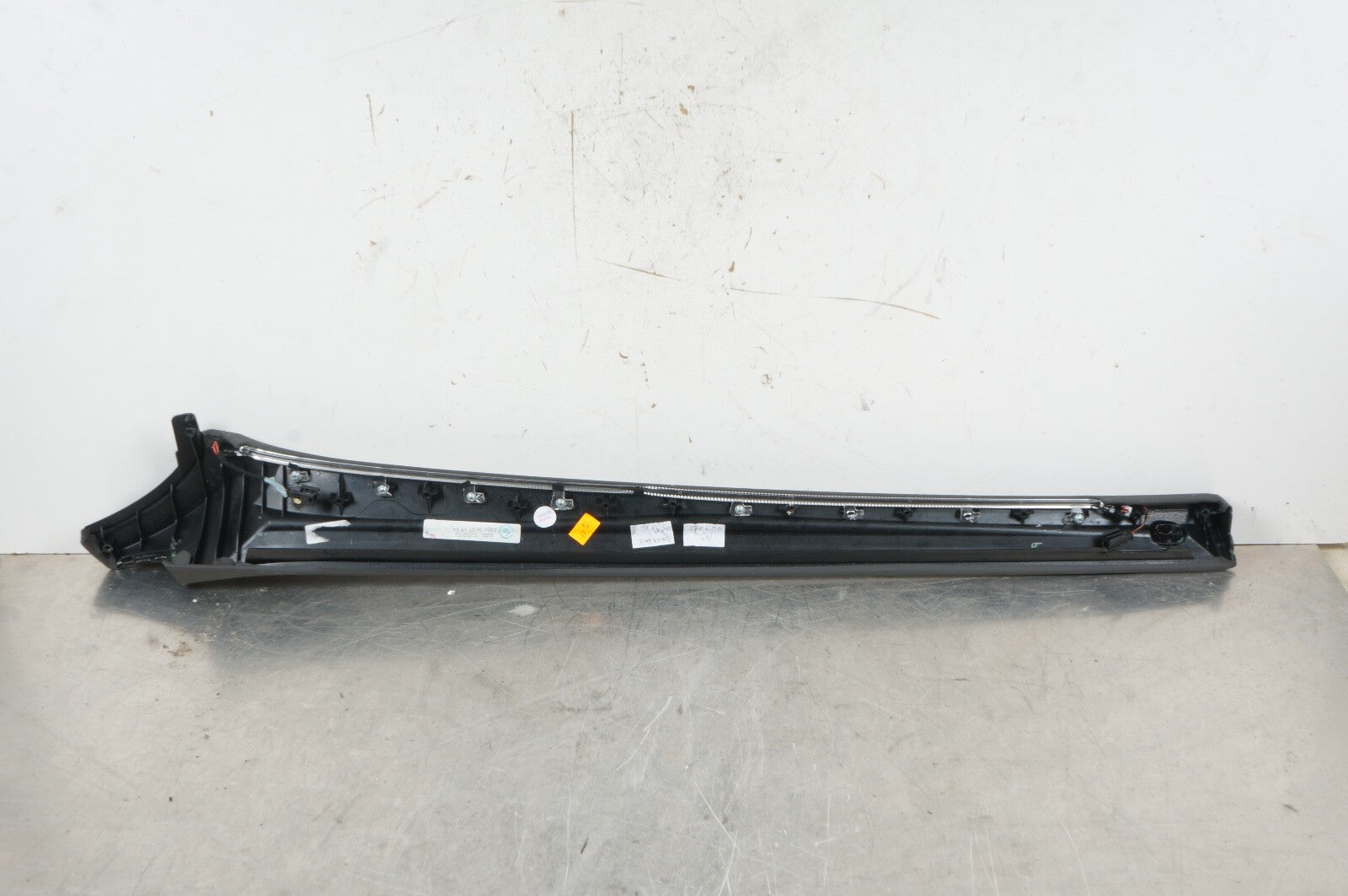 07-10 Mercedes W216 CL550 Front Right Passenger Side Interior Door Panel Trim