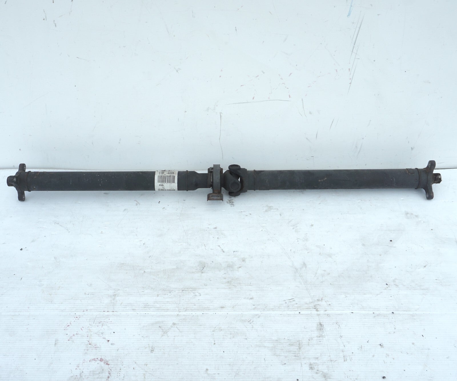 2003-2006 Mercedes-Benz SL500 REAR DRIVESHAFT 2304102106 OEM
