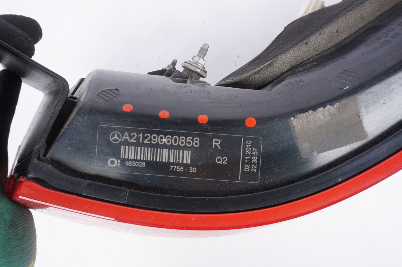 2010-2013 Mercedes E350 Sedan Passenger Right LED Tail Light Lamp OEM 2129060858