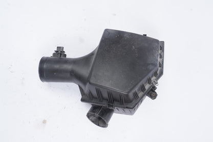 2006 - 2010  BMW 650i E63 E64 Air Intake Filter Housing Box OEM