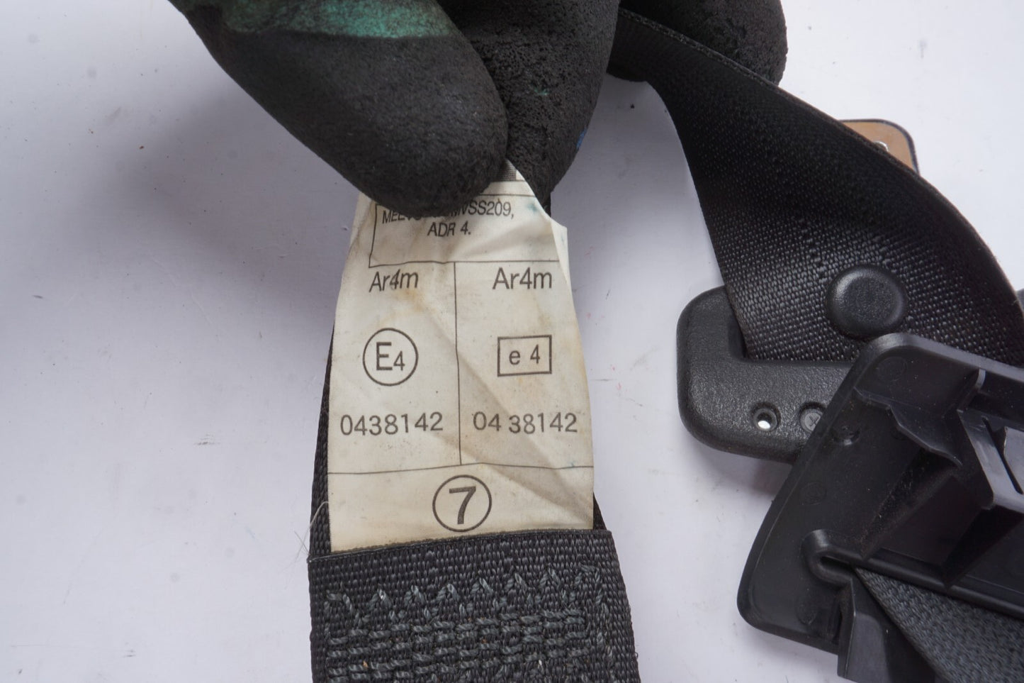 2010 - 2015 Lexus Is250c Is350c Convertible Rear Right Driver Side Seat Belt OEM