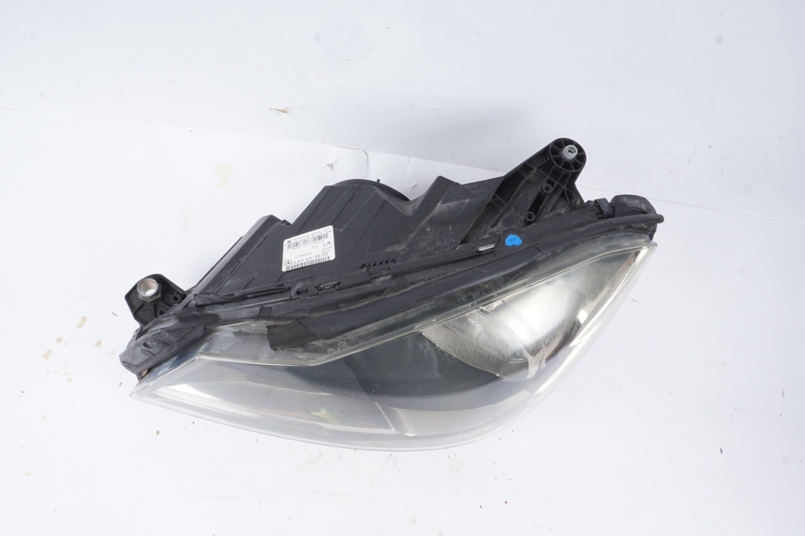 2012 - 2015 Mercedes Benz C Class W204 Headlight Lamp Halogen Left A2048209959