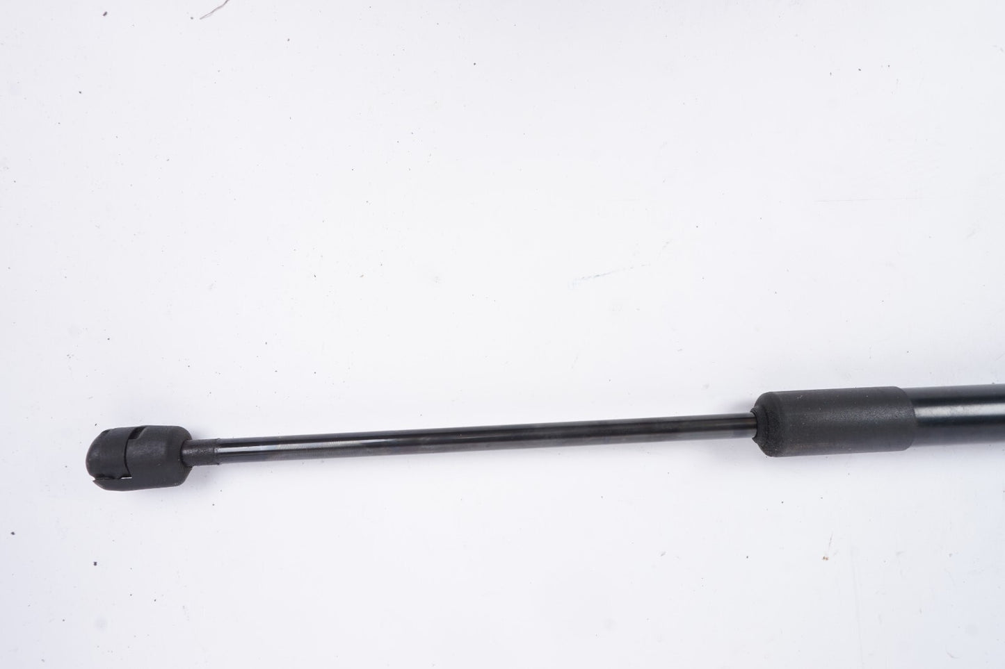 2014 - 2017 Fiat 500L Rear Tailgate Liftgate Shock Lift Strut Support  OEM