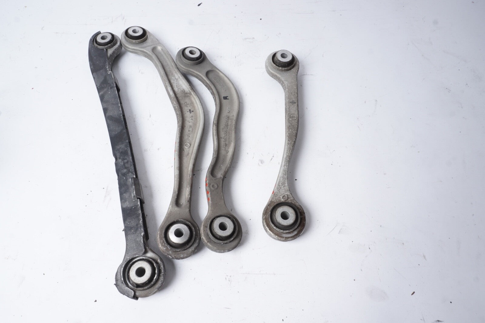 07-14 Mercedes W221 S550 CL600 S63 AMG Rear Right Side Control Arm Set of 4 OEM