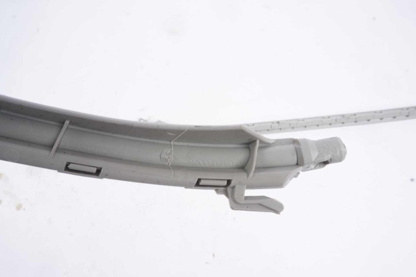 07-2013 mercedes w221 s550 s400 rear window left right sunshade rails set of 2