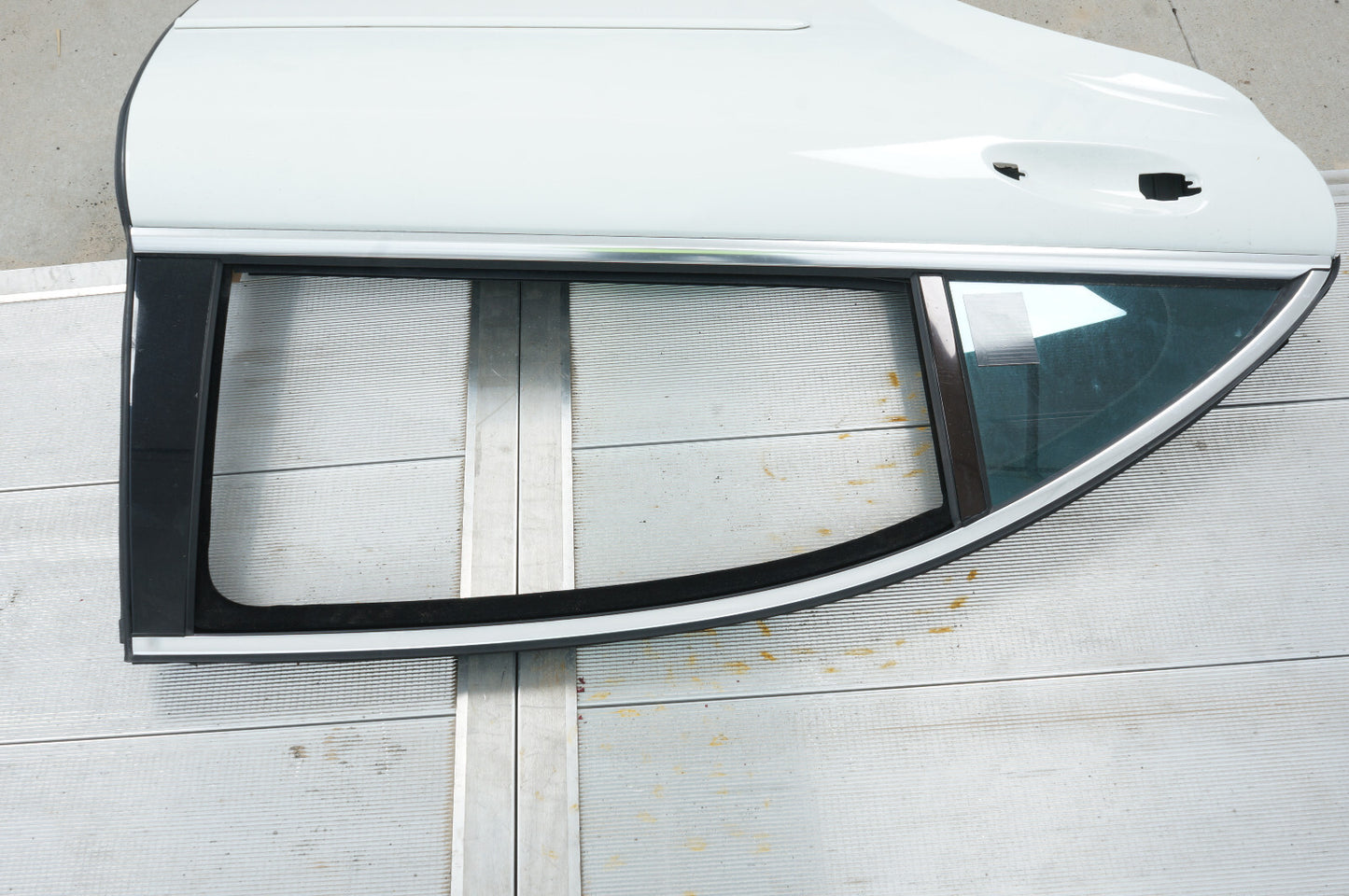 07 - 13 MERCEDES-BENZ S550 W221 REAR RIGHT PASSENGER SIDE DOOR SHELL OEM