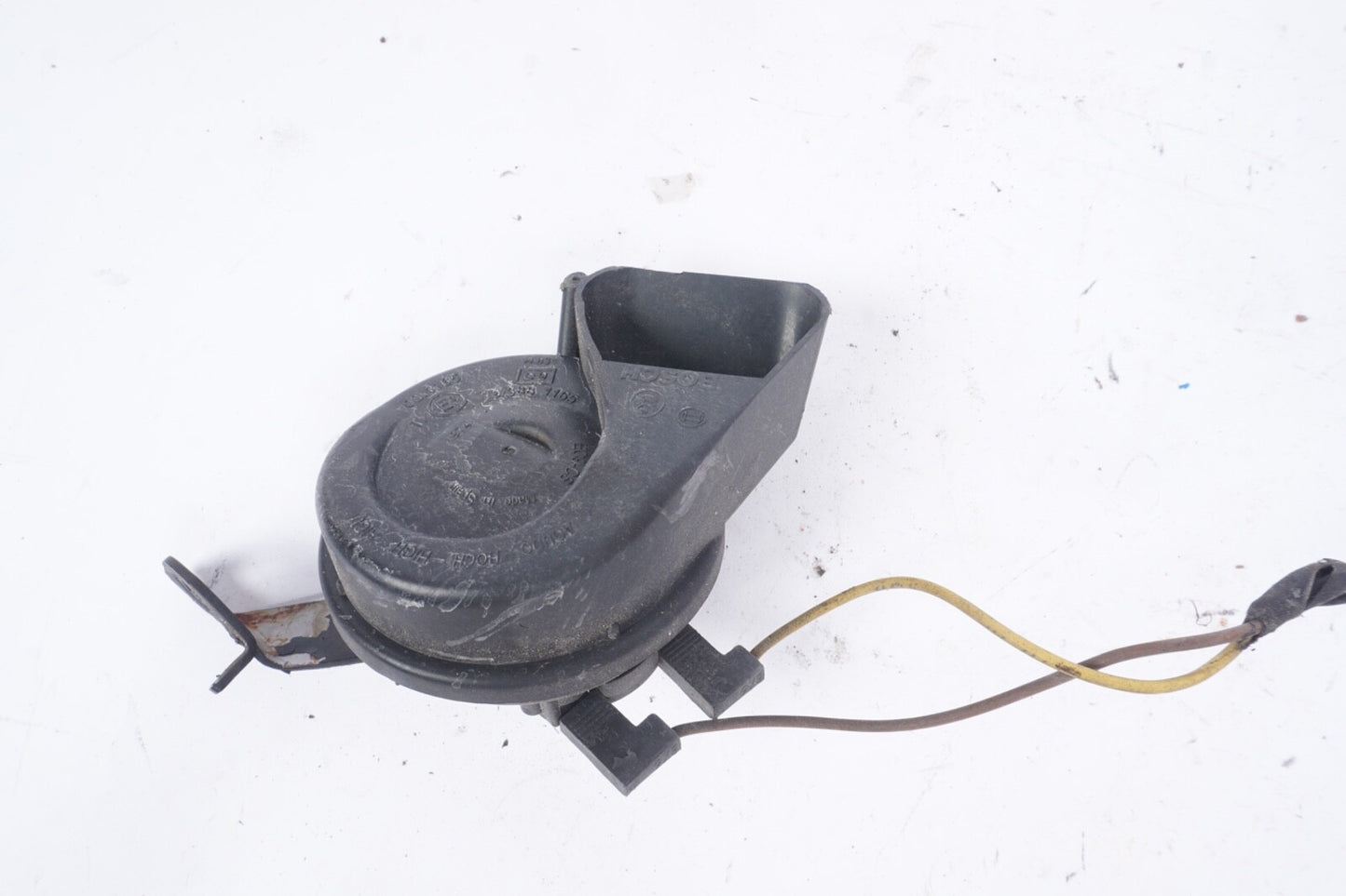 07-14 Mercedes W221 S550 CL550 Horn Pair High and Low Tone OEM