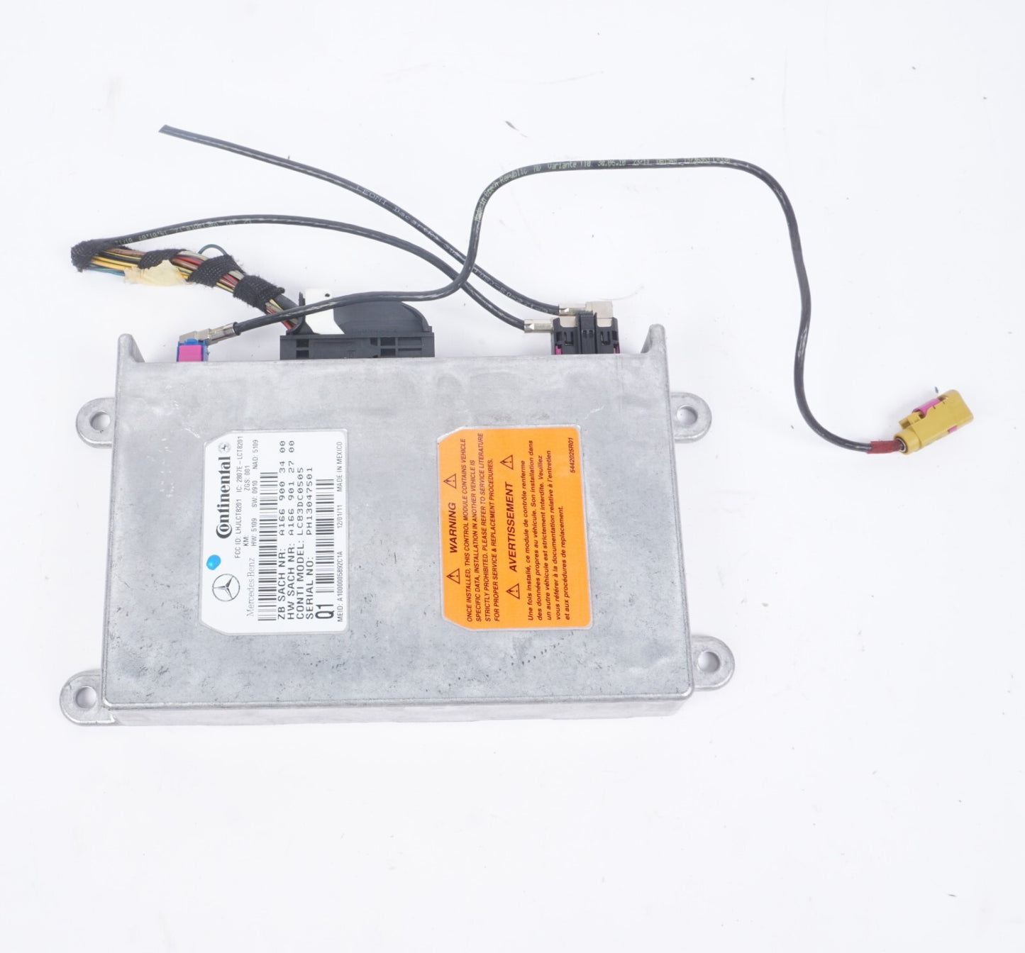 10-17 Mercedes W207 E350 E550 Voice Communication Control Module  OEM