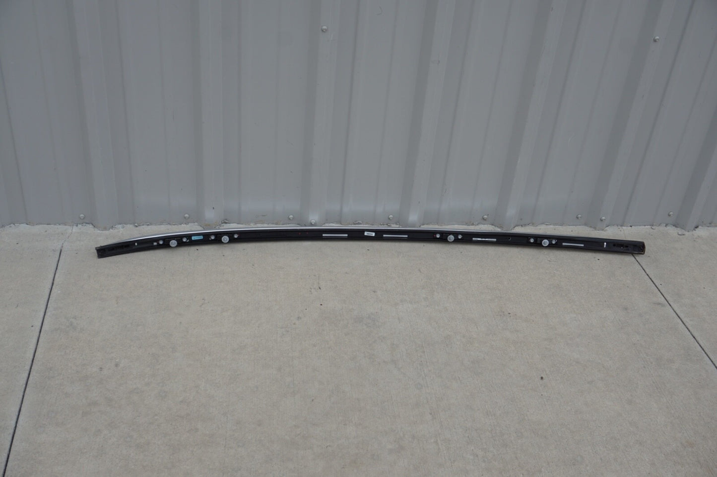 2015 - 2020 MERCEDES GLA250 X156 ROOF RIGHT RAIL RACK LUGGAGE CARRIER MOLDING