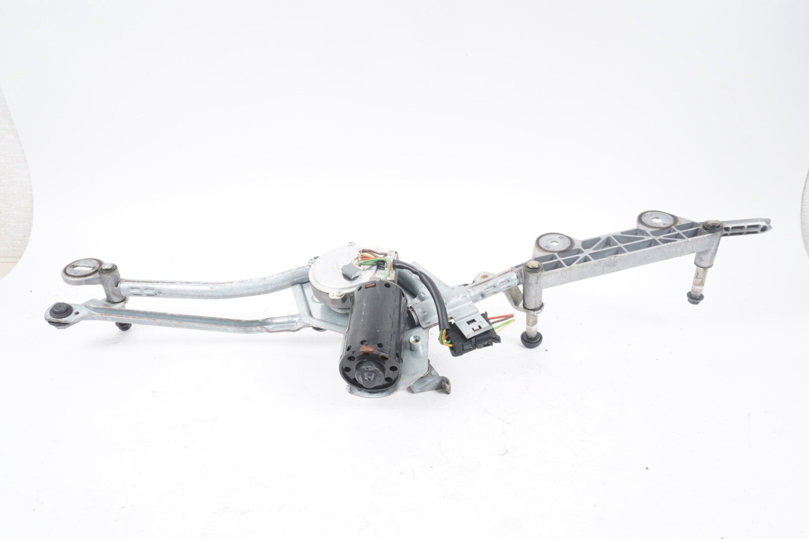 03 - 08 Mercedes R230 SL500 Windshield Wiper Motor & Linkage Transmission OEM