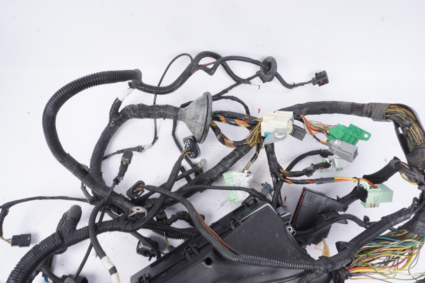 2015 - 2018 FORD FOCUS 1.0 ENGINE WIRING LOOM FUSEBOX F1FT14K733FZA